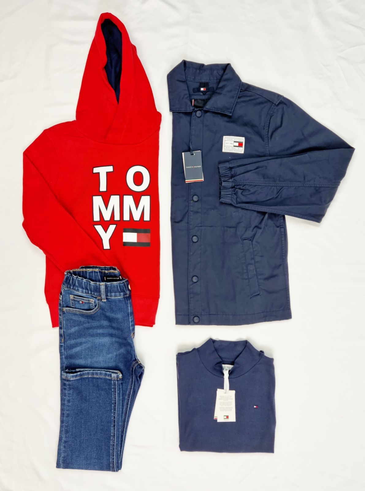 4 320 Tommy Hilfiger Kids Wholesale  stock