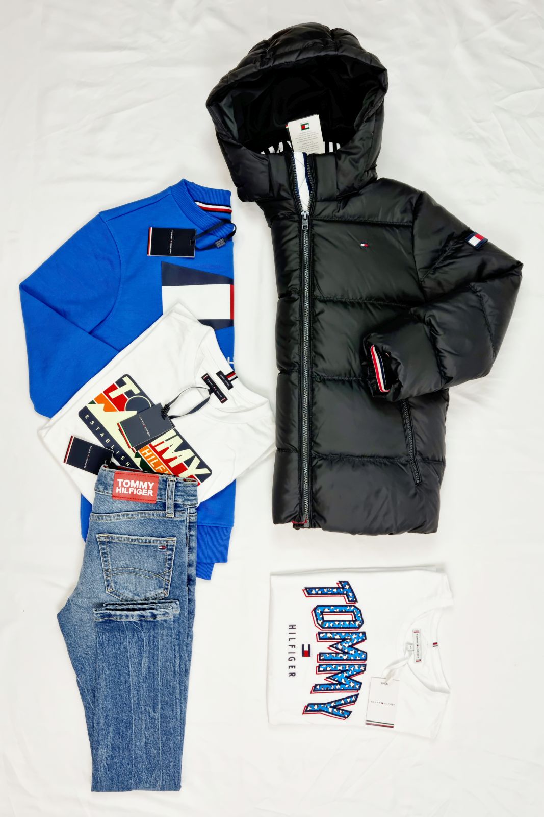 4 320 Tommy Hilfiger Kids Wholesale  stock