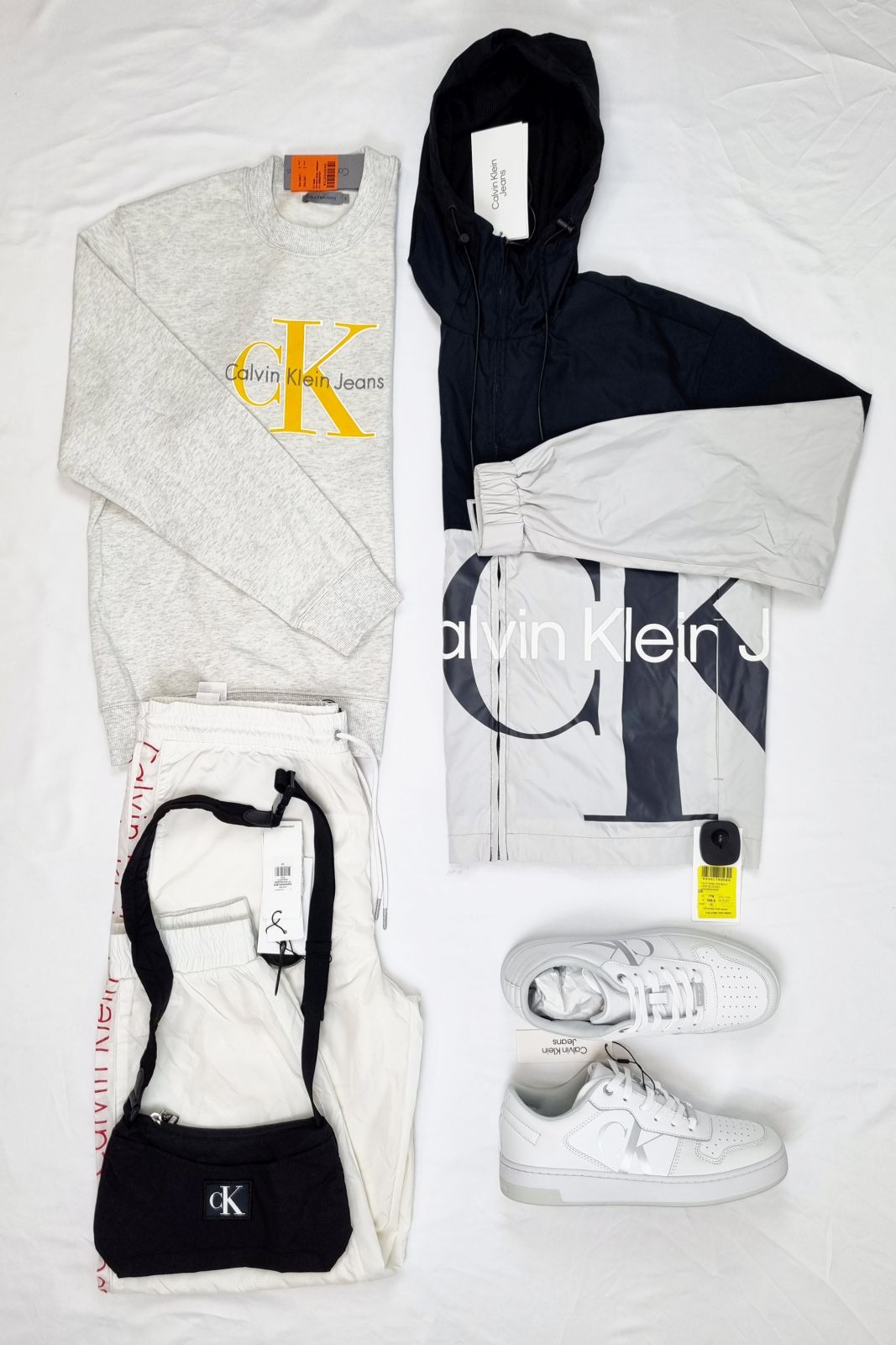 Calvin Klein wholesale stock 14 500 pcs