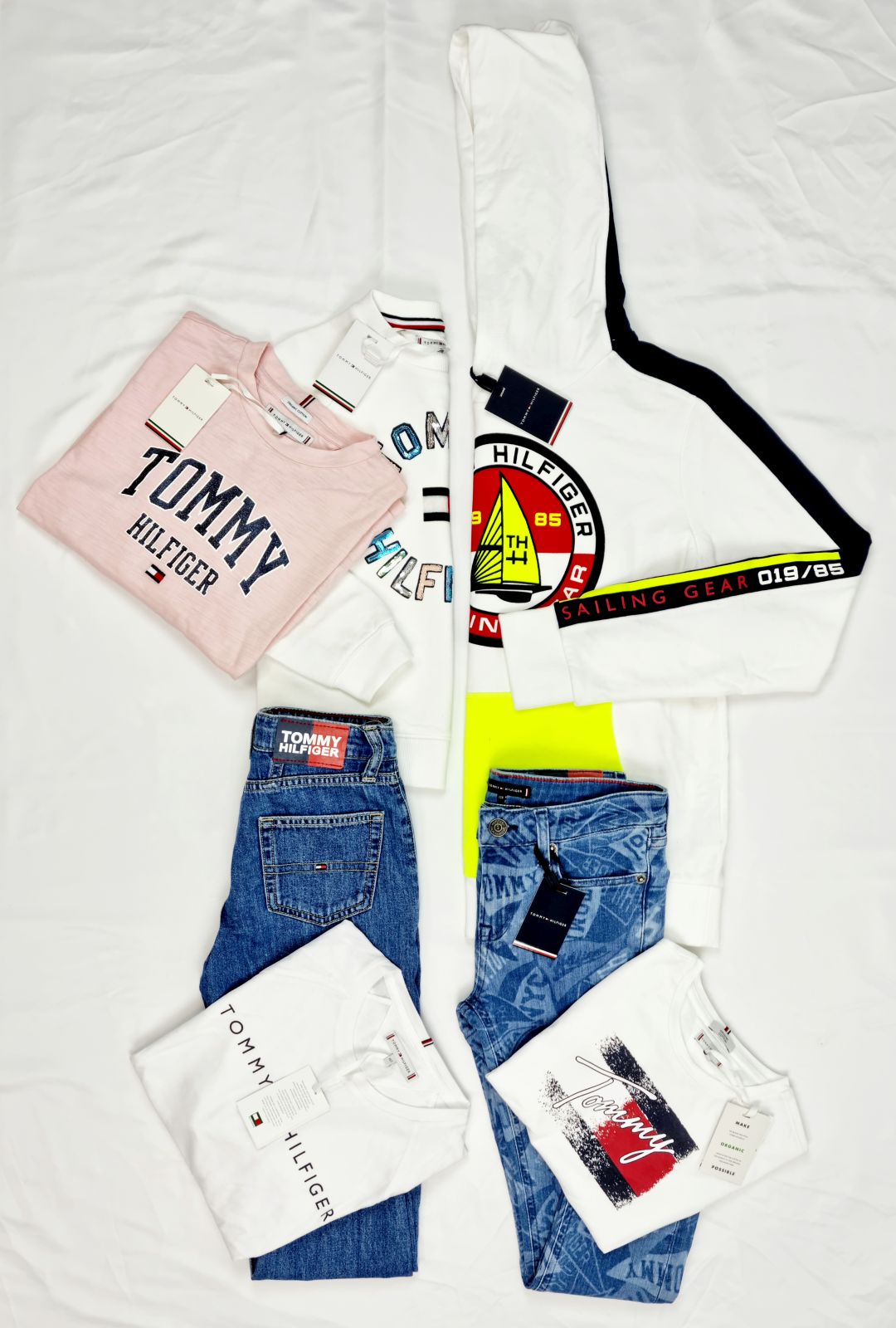 4 320 Tommy Hilfiger Kids Wholesale  stock